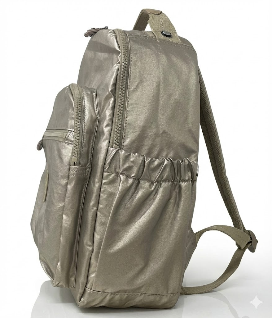 MOCHILA SEOUL SMALL DORADO CHAMPÁN - LAPTOP 13'