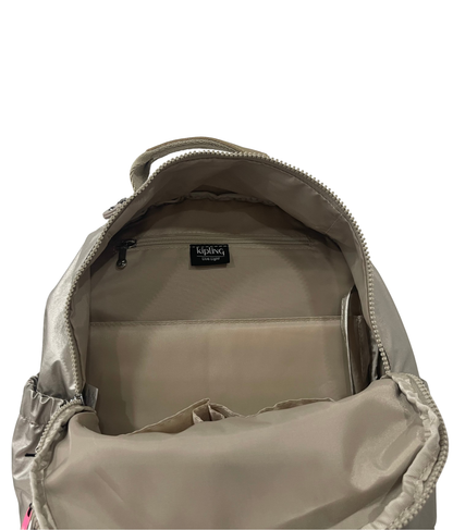 MOCHILA SEOUL SMALL DORADO CHAMPÁN - LAPTOP 13'